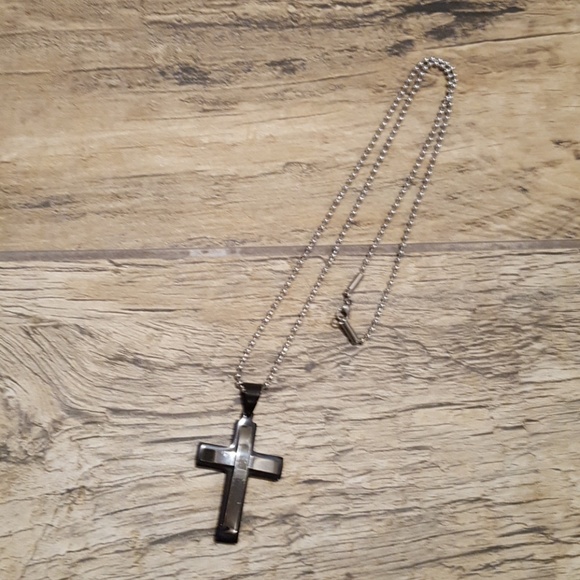 Other - 3D cross Necklace